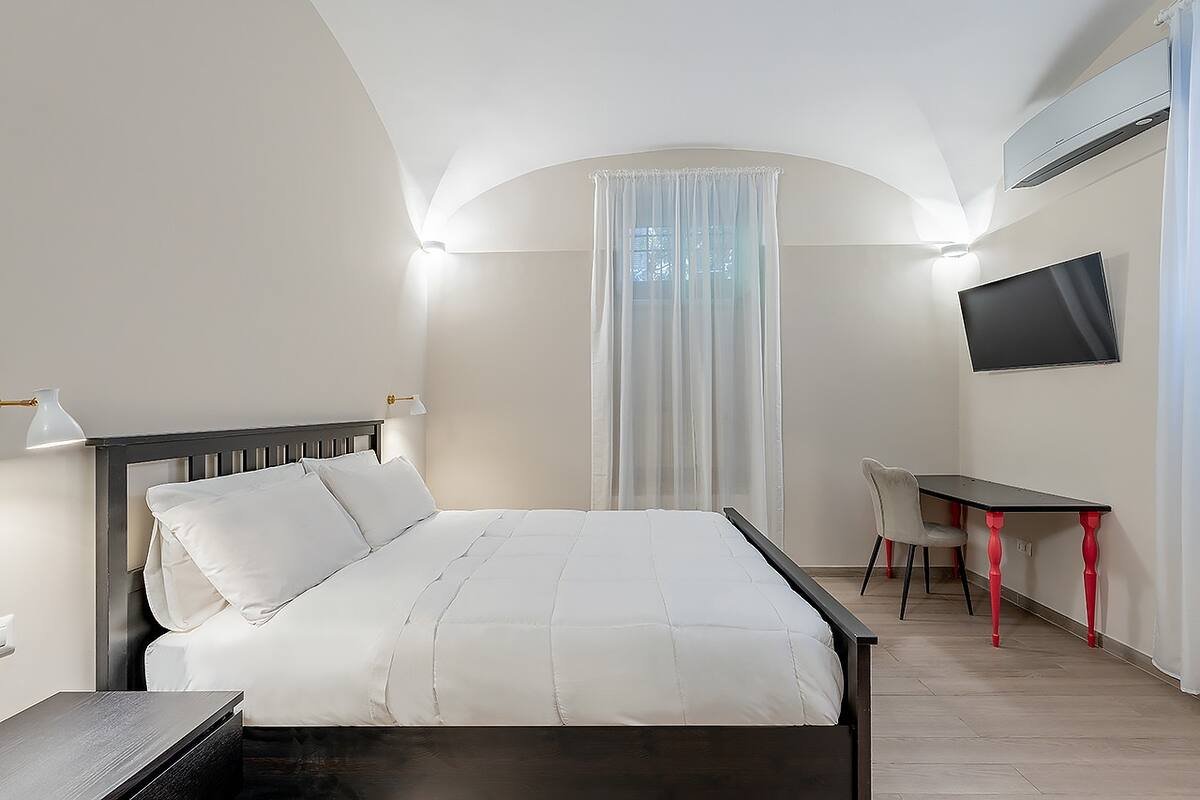 Bedroom – Best House Rome 1